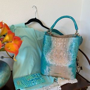 SOLD! Brahmin set: med Amelia in Ocean + Cotton Candy wallet